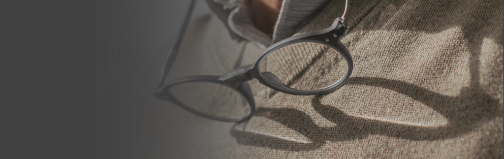 Comparing Prescription Reading Glasses vs Traditional Readers